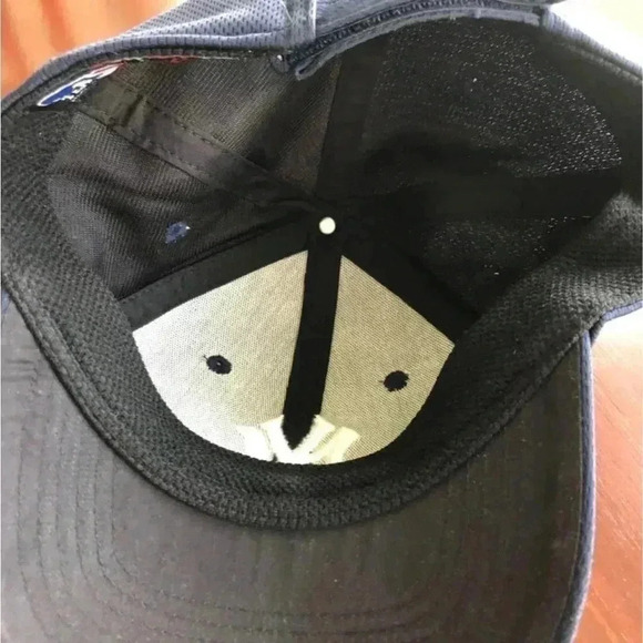 New York Yankees Baseball Cap - Velcro back - Youth MLB OC Sports - Picture 4 of 5